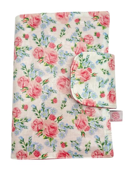 Capa de livro com flores branca