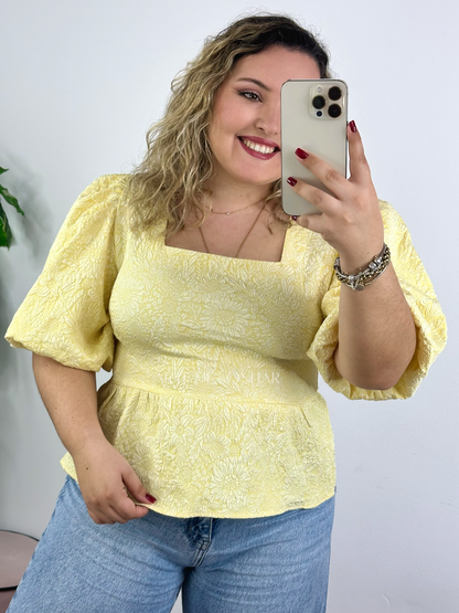 Blusa princesa amarela