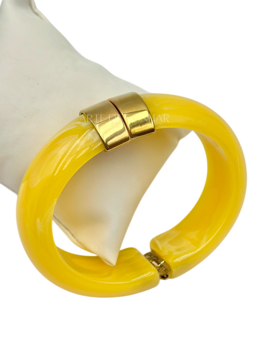 Pulseira amarela e dourada