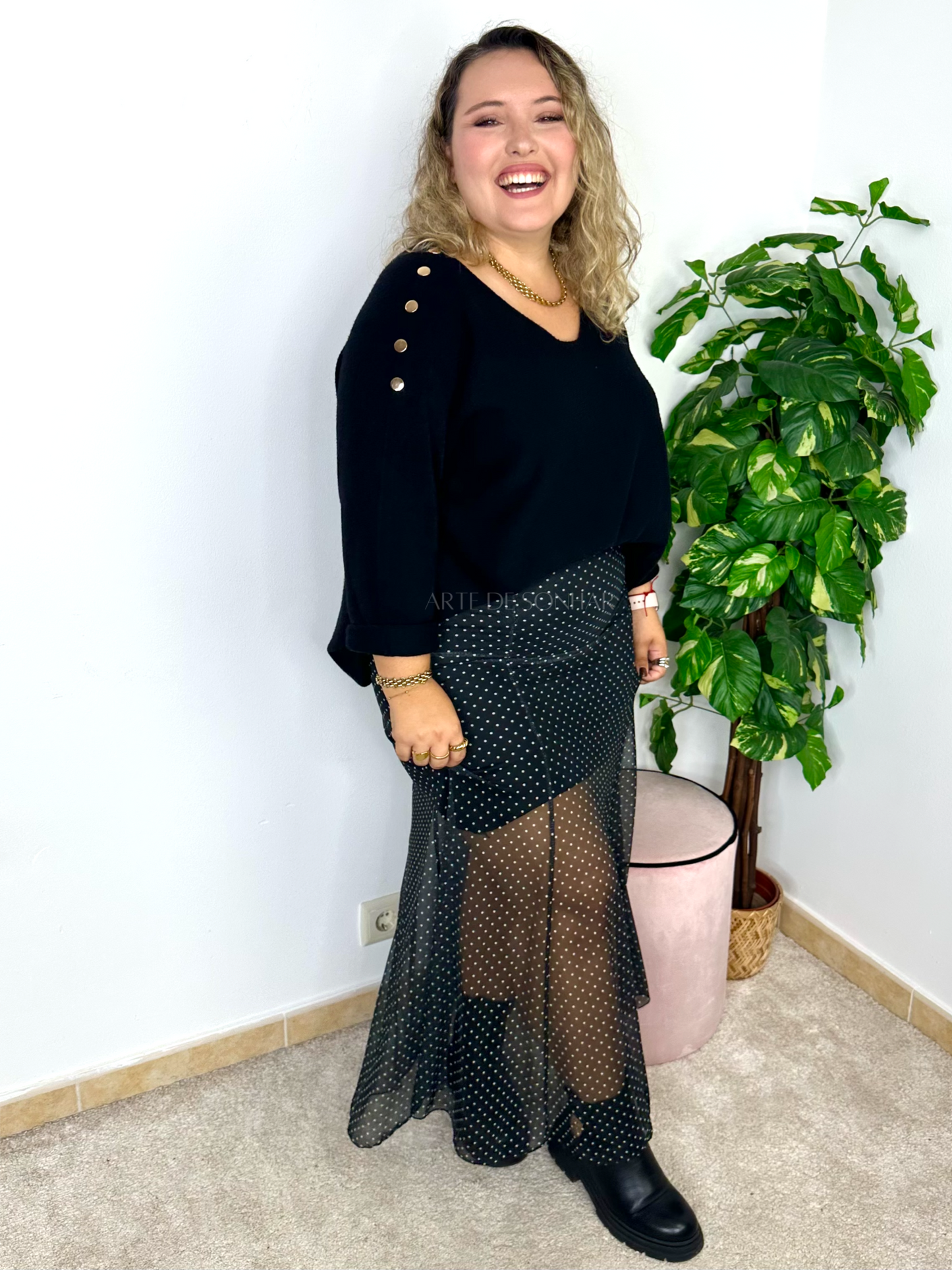 Saia de tule preta com bolinhas