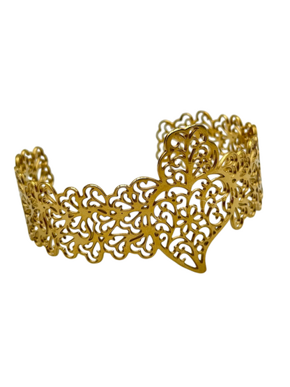 Pulseira dourada do coração de Viana em efeito filigrana