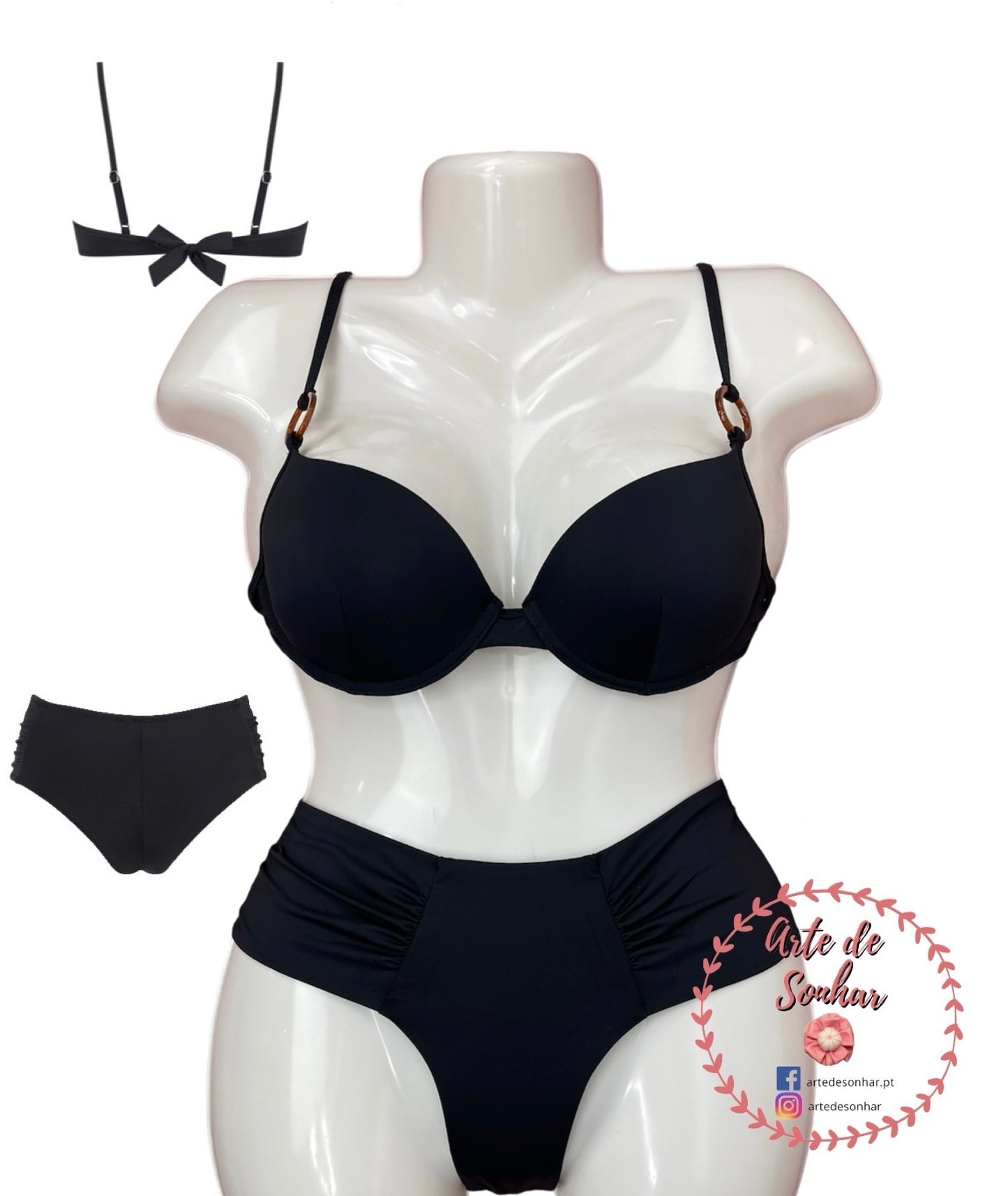 Cueca preta subida com tiras largas
