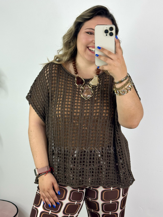 Camisola de crochet castanha