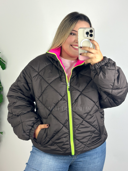 Kispo reversível castanho chocolate e rosa choque