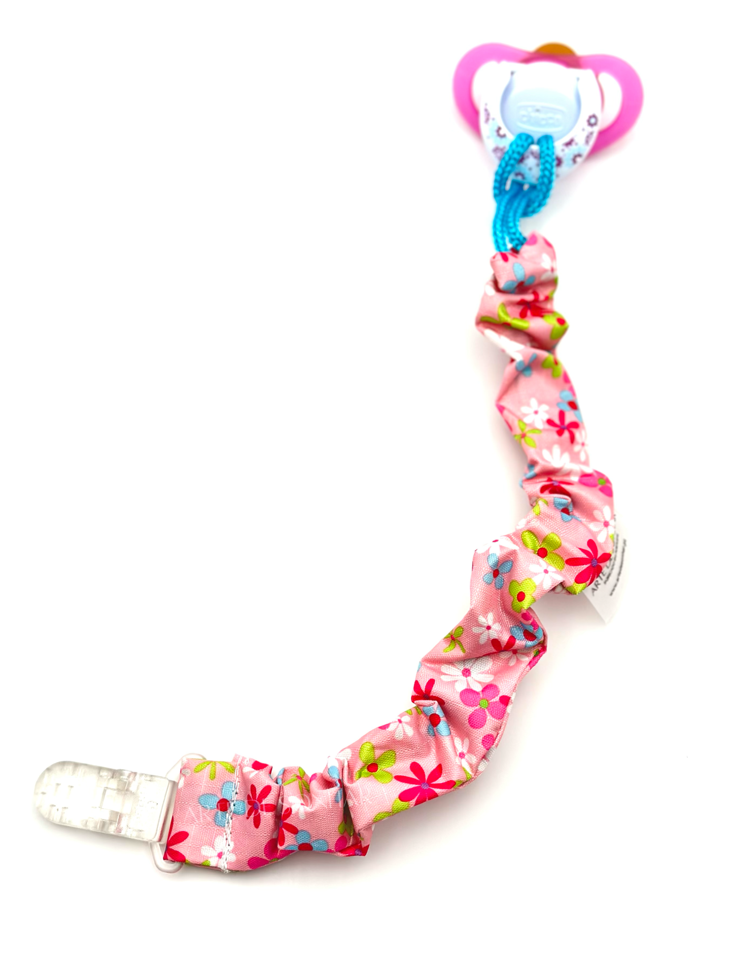 Prendedor de chucha rosa com flores