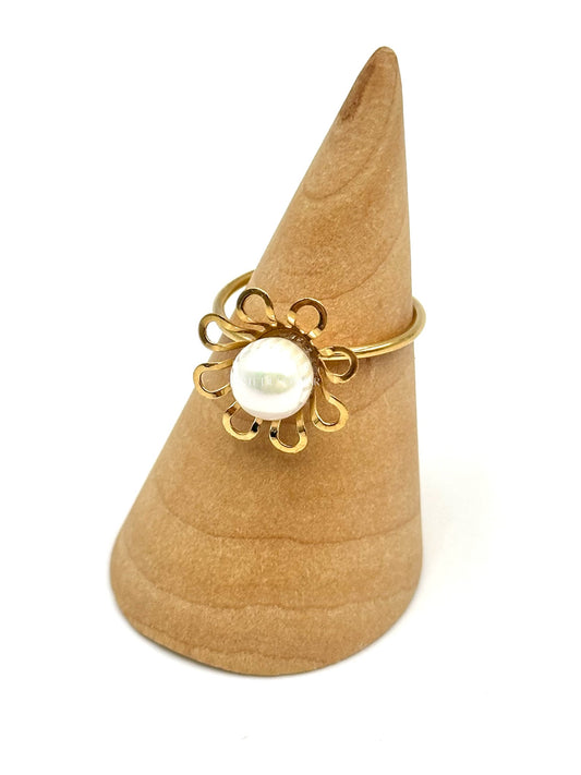 Anel da flor e pérola