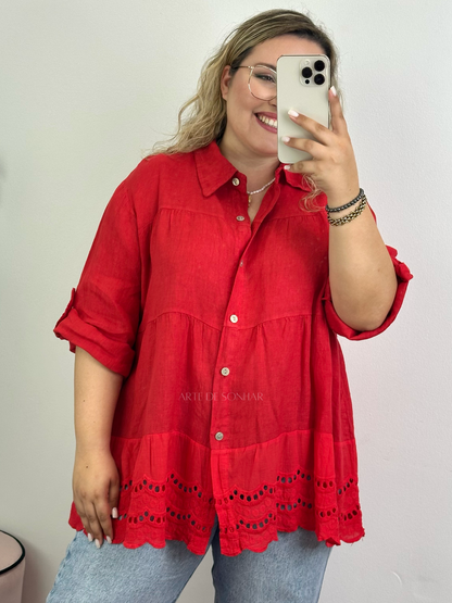 Camisa de linho vermelha com bordado inglês