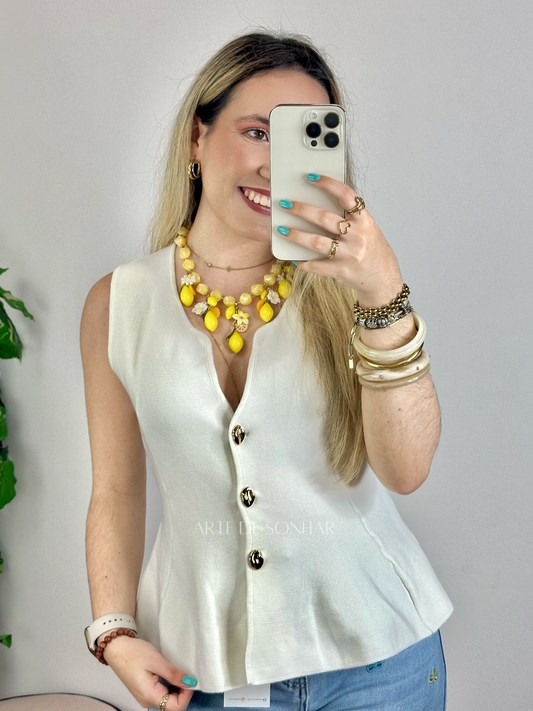 Colete evasê branco