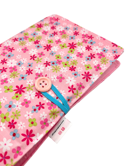 Capa de livro com flores rosa