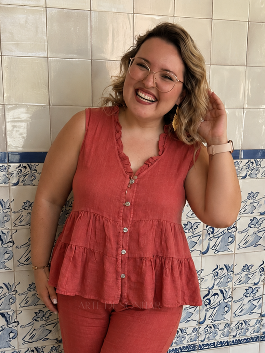 Blusa de linho telha com folhinhos