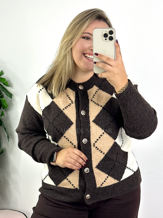 Casaco dos losangos castanho