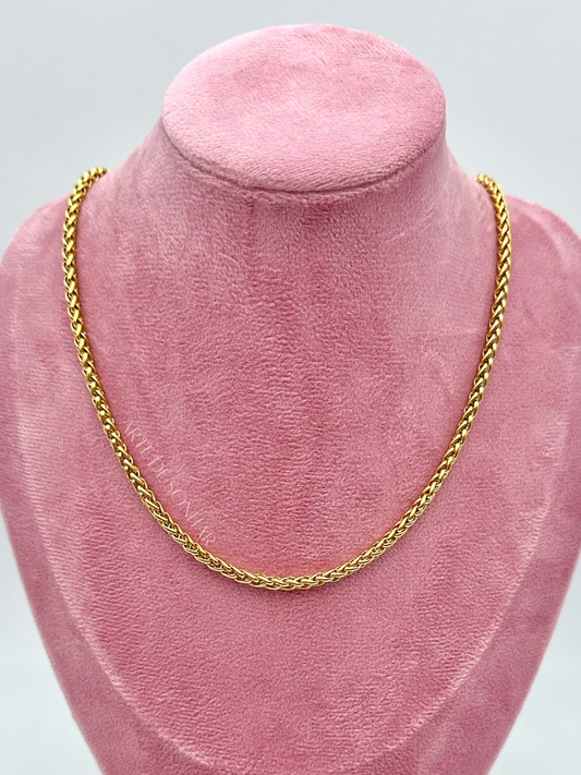 Colar malha cordão dourado
