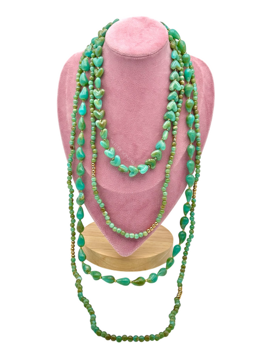 Colar dos corações e conchas verde