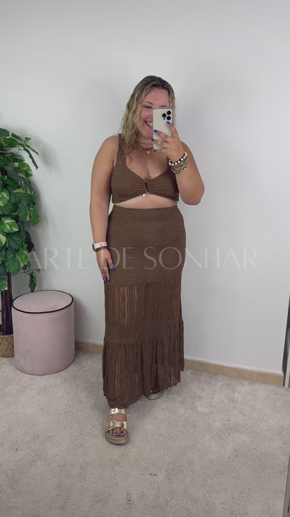 Conjunto Castanho