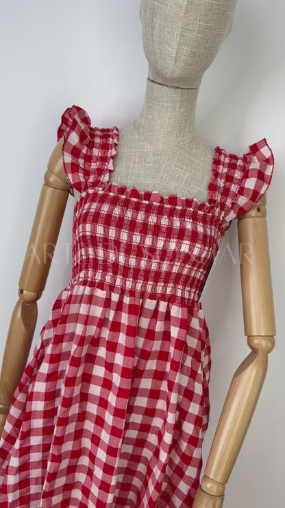 Vestido vichy vermelho com folhinhos